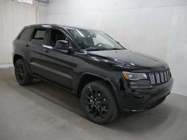 new 2020 jeep grand cherokee altitude sport utility in burnsville nt66236 park chrysler jeep new 2020 jeep grand cherokee altitude 4x4